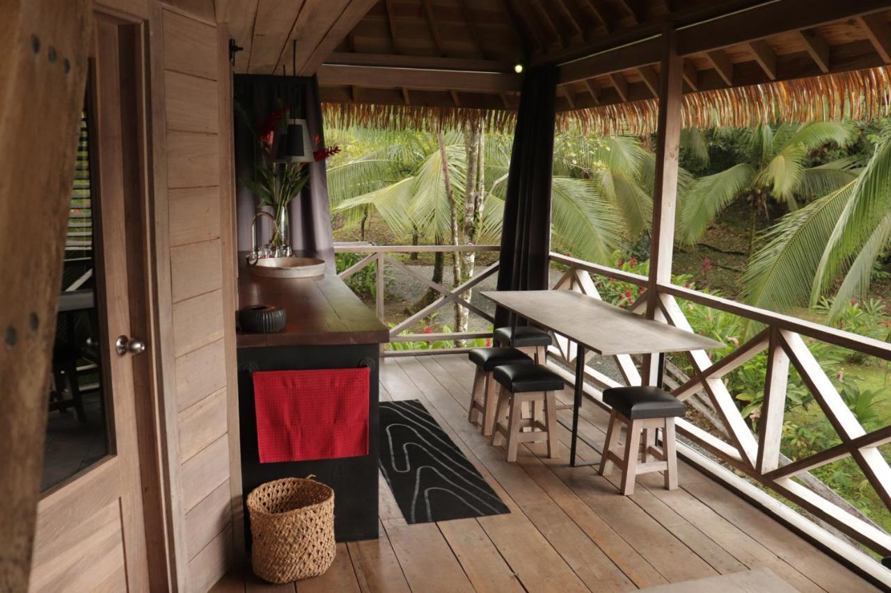 Finca Vela Lodge Bocas Town Bagian luar foto