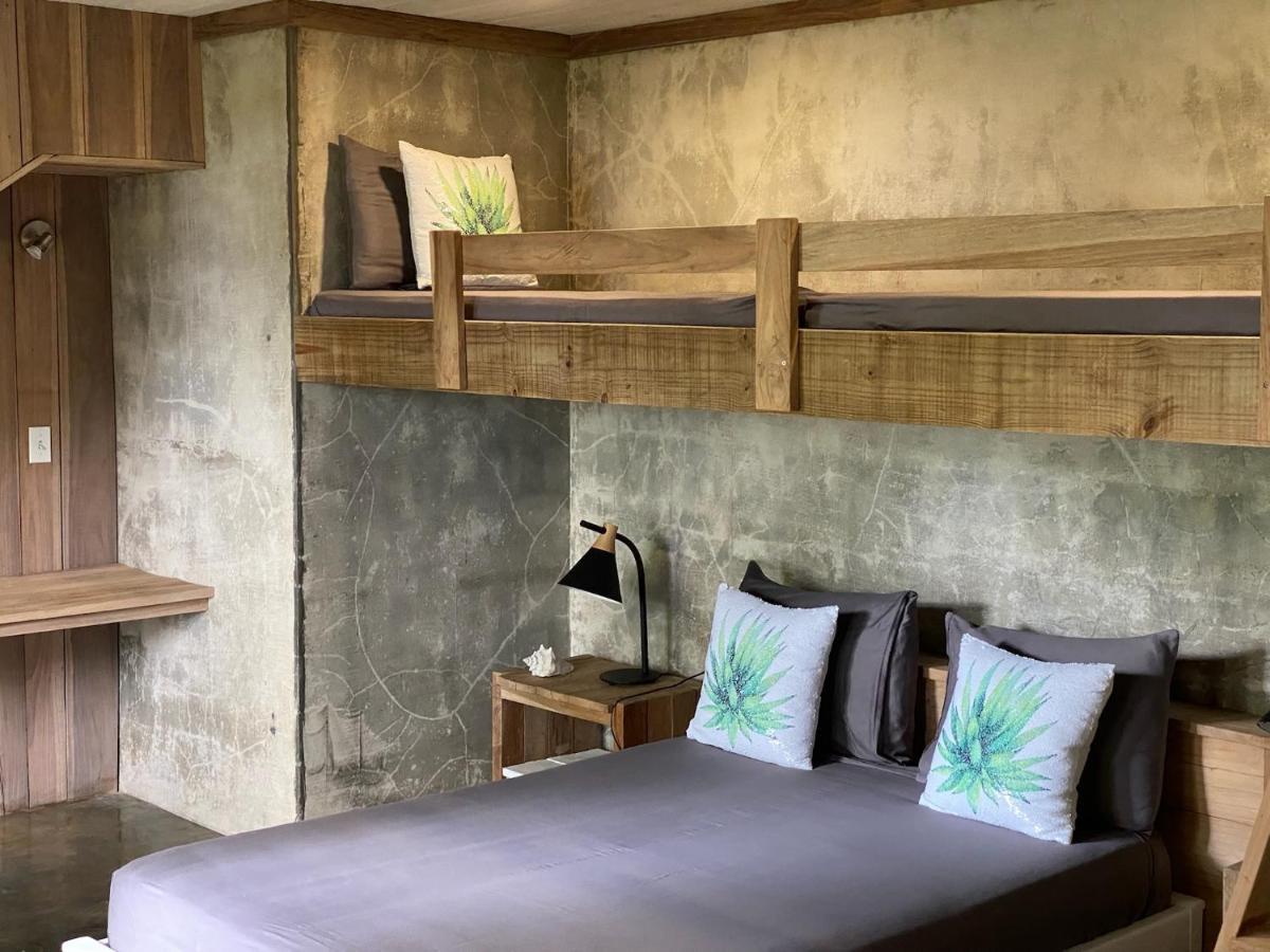 Finca Vela Lodge Bocas Town Bagian luar foto